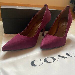 Coach Waverly Pumps in Dark Berry Suede Size 7.5 Like New Condition Discontinued